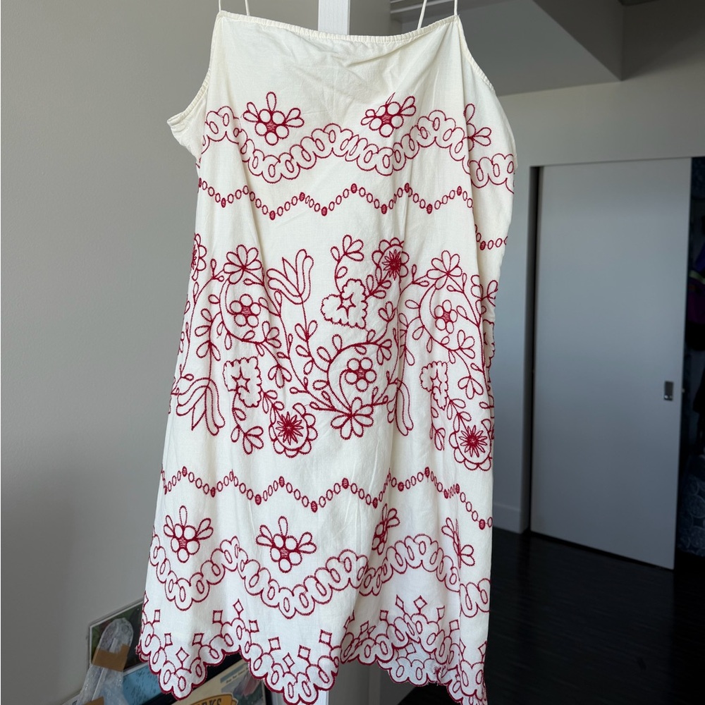 Zara Red and White Mini Dress with Red Floral Embroidery